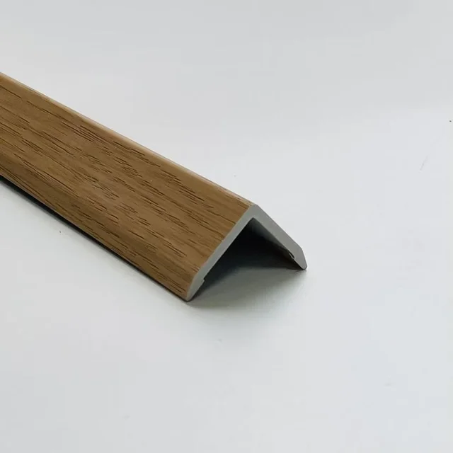 BS25 Corner Moulding